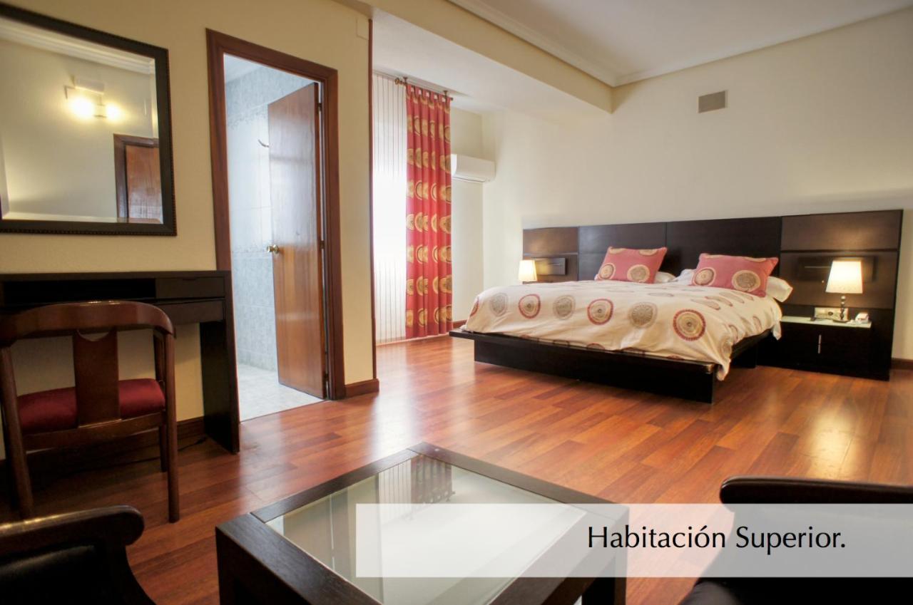 Hotel Montermoso Aranda de Duero Εξωτερικό φωτογραφία