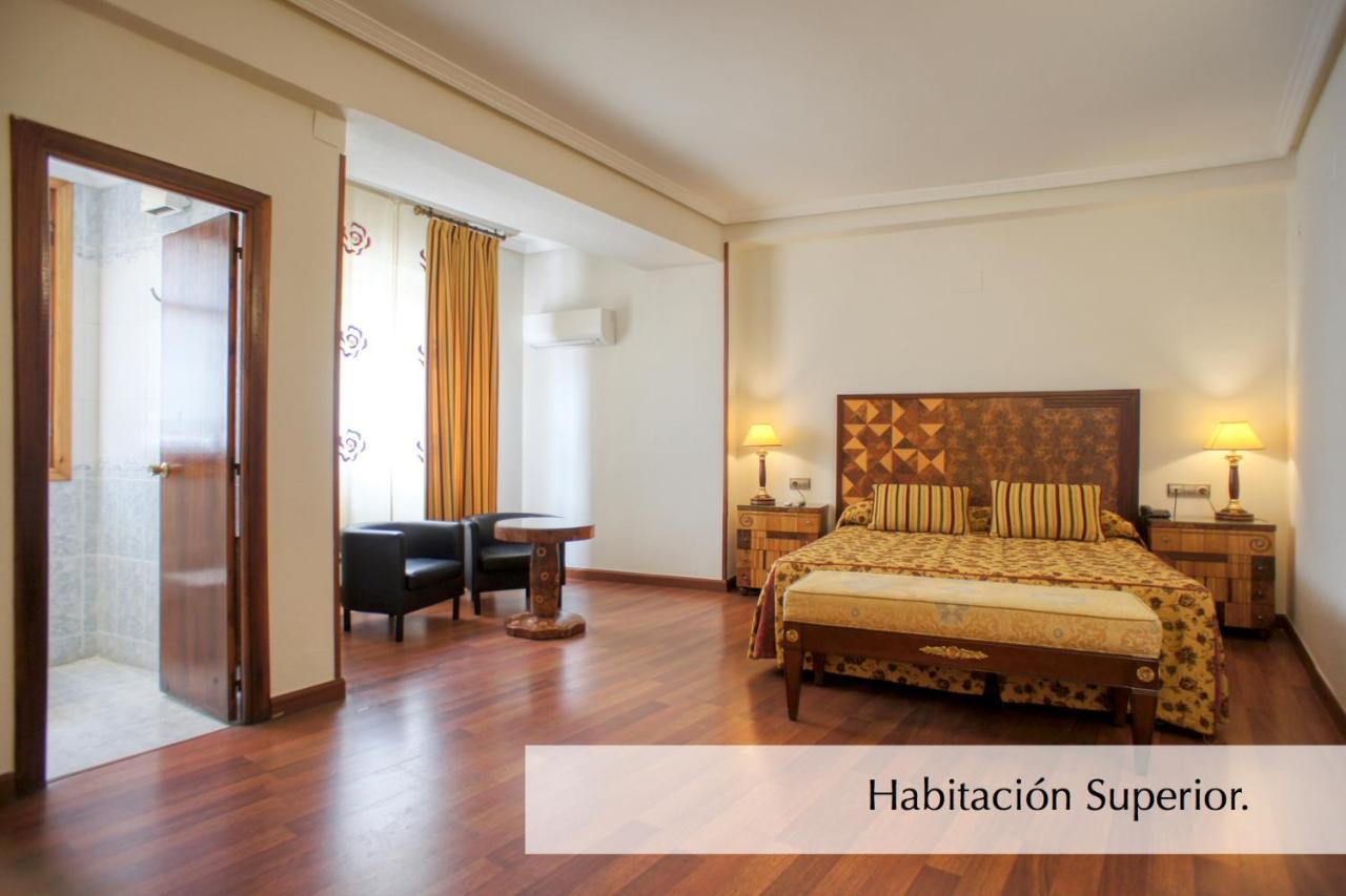 Hotel Montermoso Aranda de Duero Εξωτερικό φωτογραφία