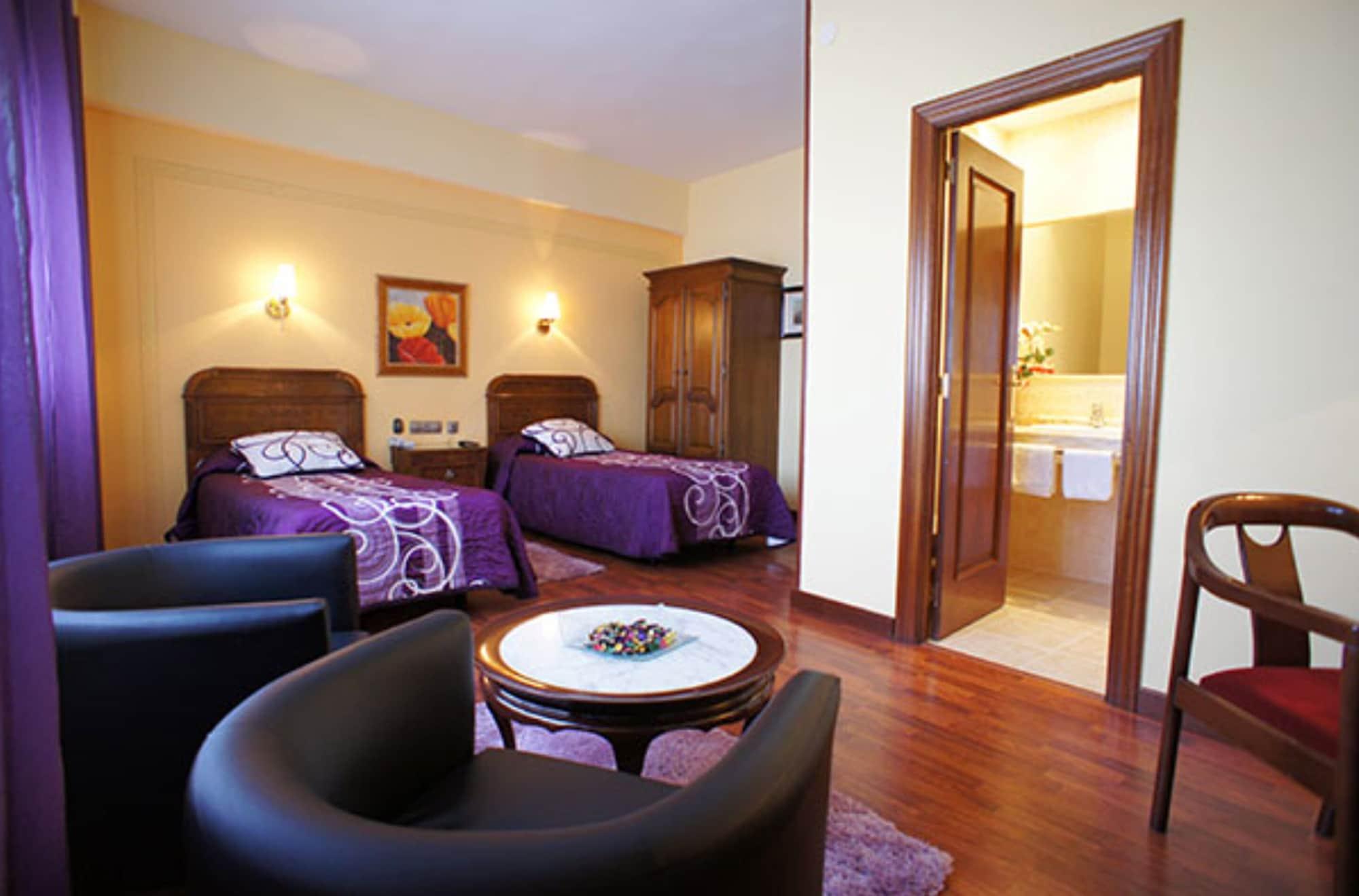 Hotel Montermoso Aranda de Duero Εξωτερικό φωτογραφία
