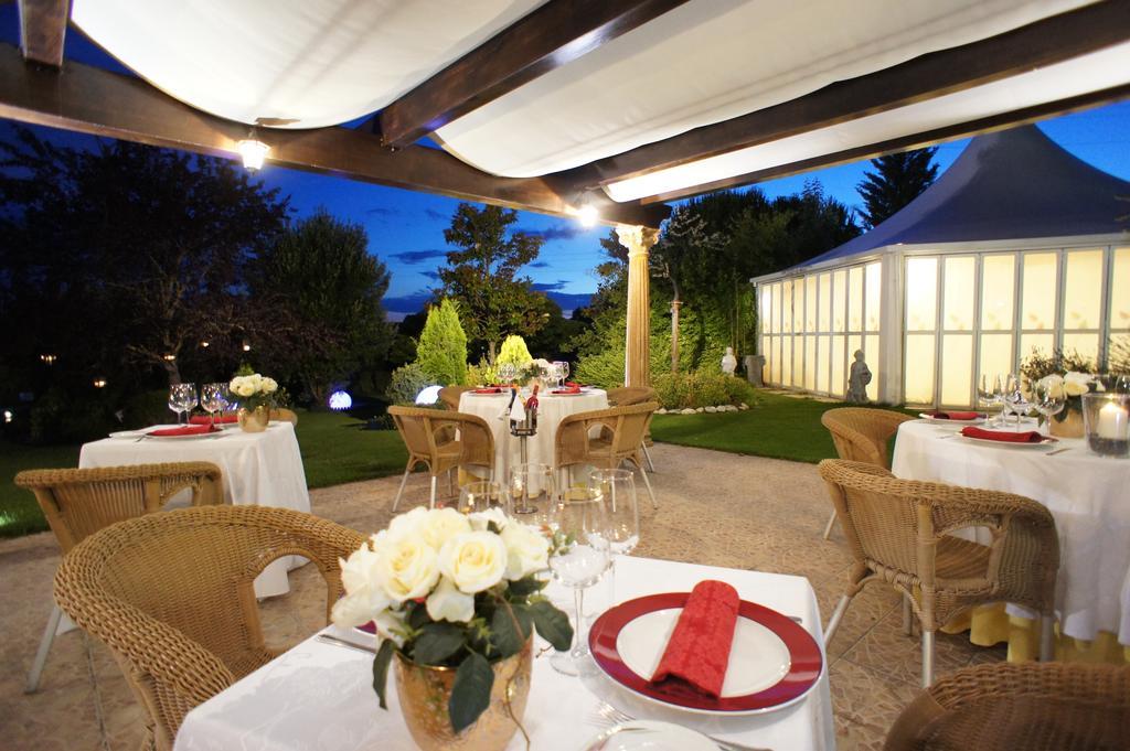 Hotel Montermoso Aranda de Duero Εξωτερικό φωτογραφία