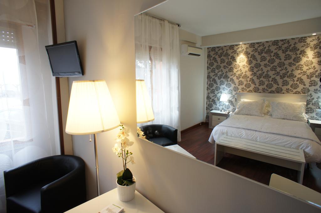 Hotel Montermoso Aranda de Duero Εξωτερικό φωτογραφία
